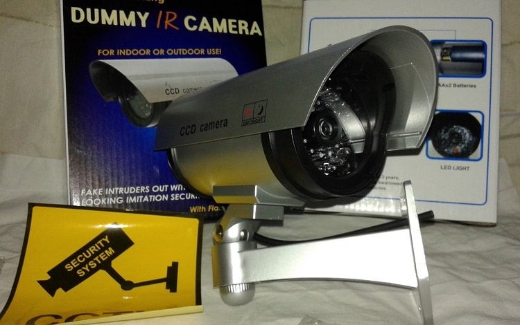 dummy security camera appearance